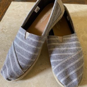 Toms Slip-ons